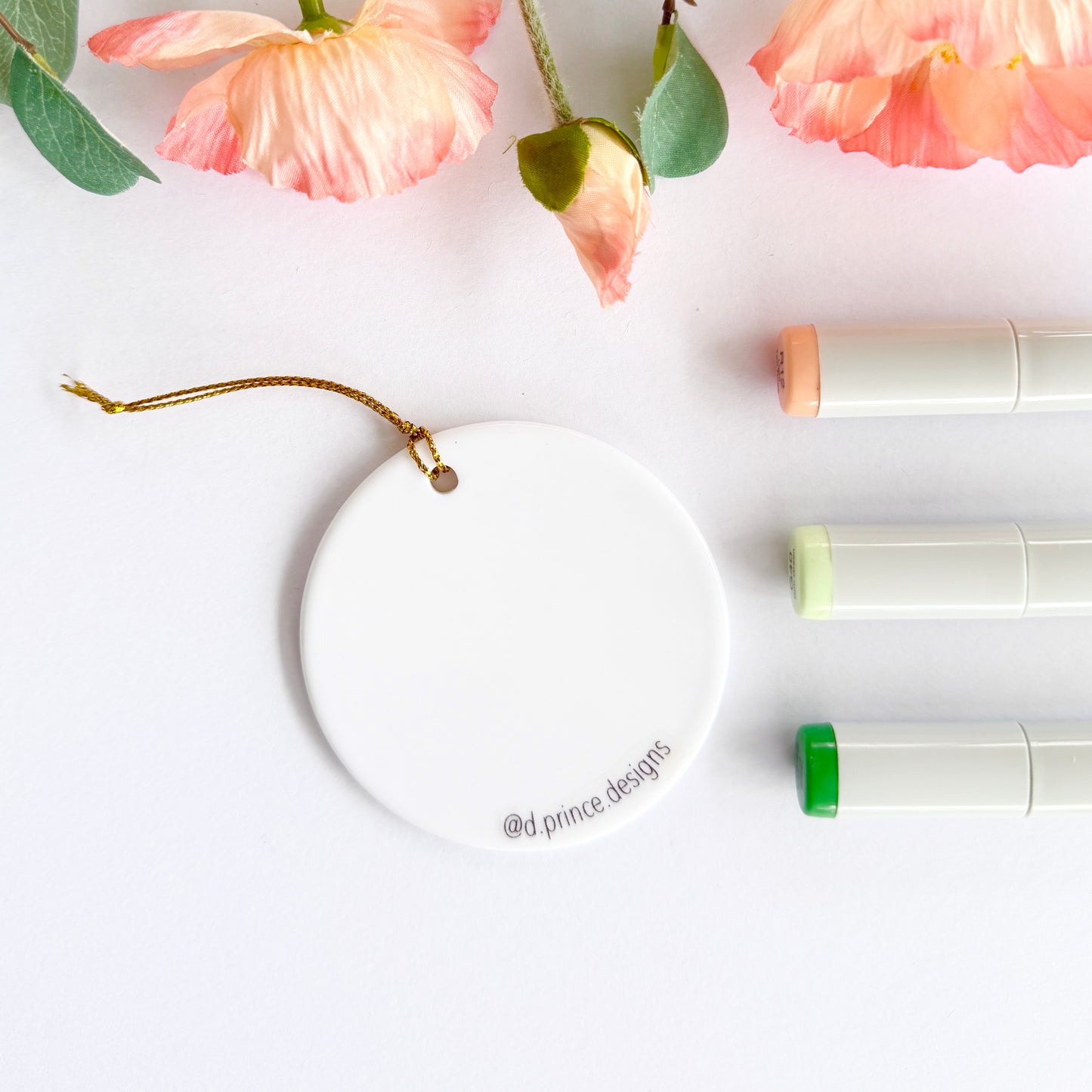 Rage | White Ceramic Ornament with Gold Tassel